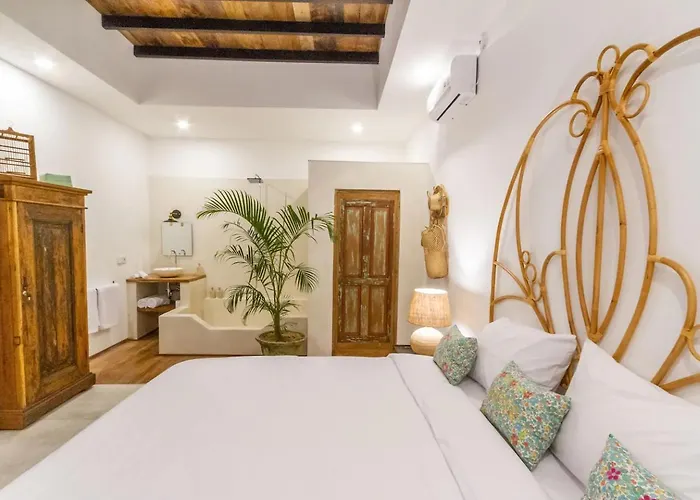 Villa By Dreamawaybali Seminyak (Bali)